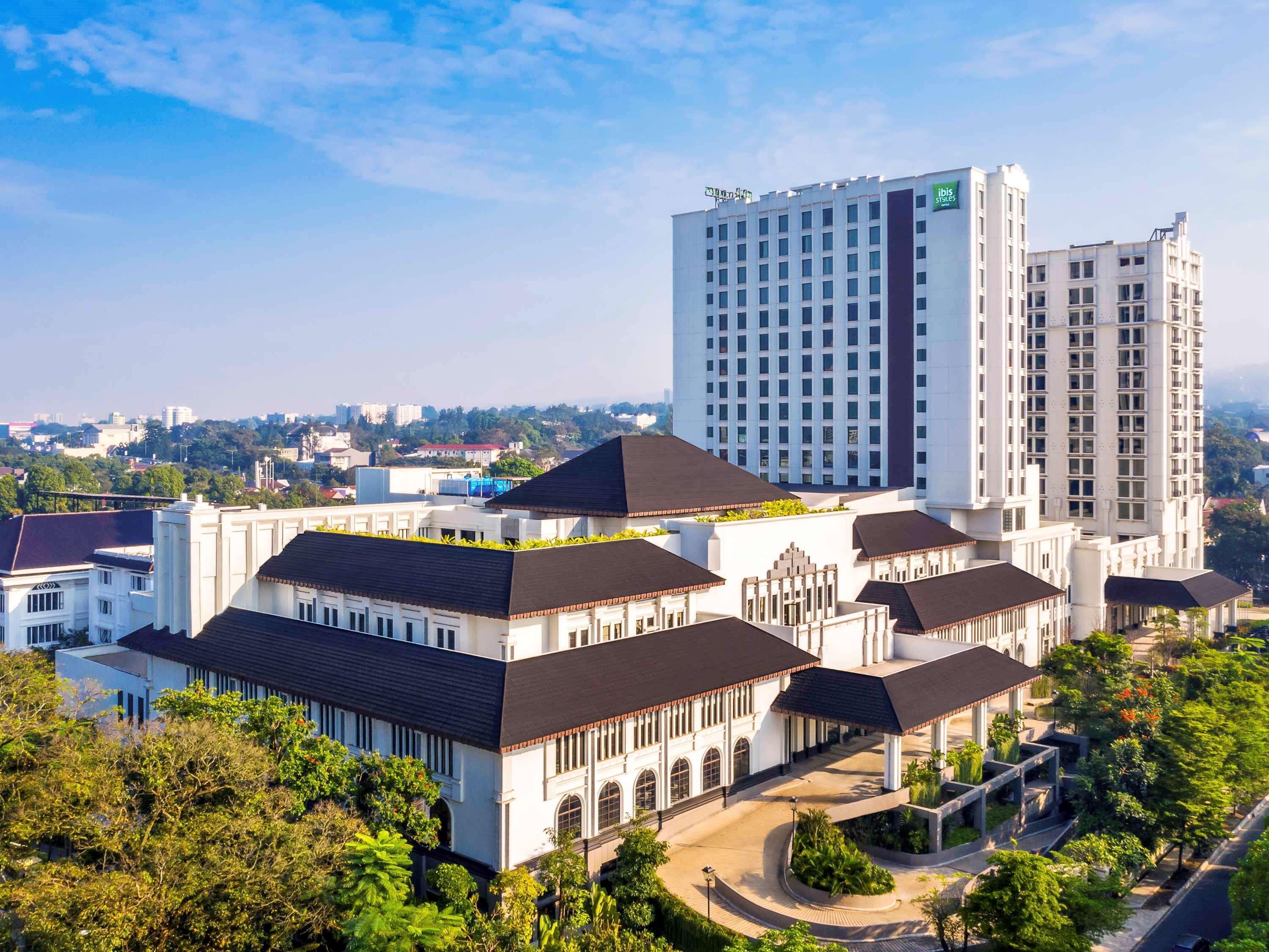 Hotel Ibis Styles Grand Bandung